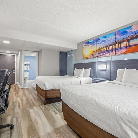 Hotel Clarion Pointe Tampa-Brandon Near Fairgrounds And Casino Mango Exterior foto