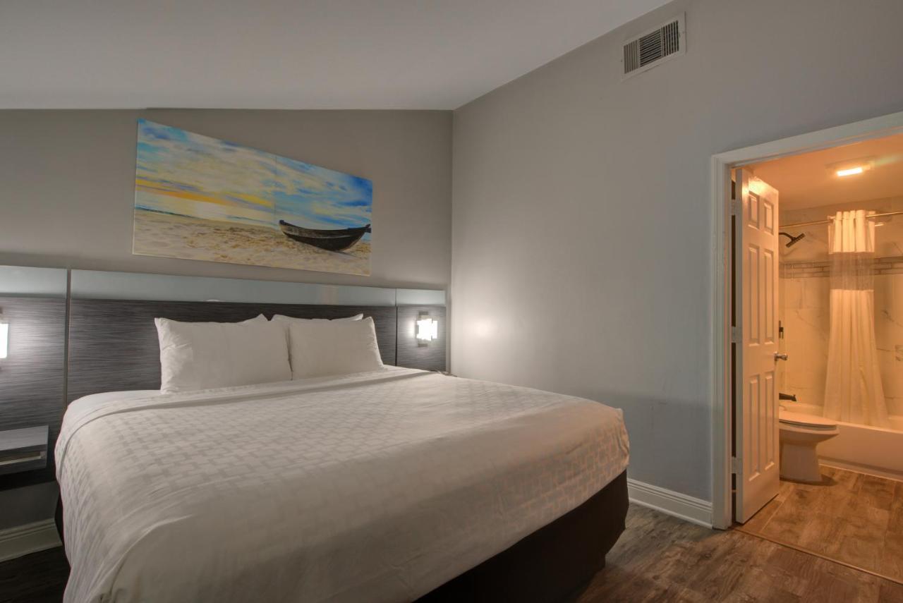 Hotel Clarion Pointe Tampa-Brandon Near Fairgrounds And Casino Mango Exterior foto